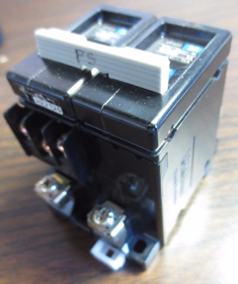 FUJI ELECTRIC CP32D CIRCUIT BREAKER 5A, 250VAC, 2-POLE - 41-232070