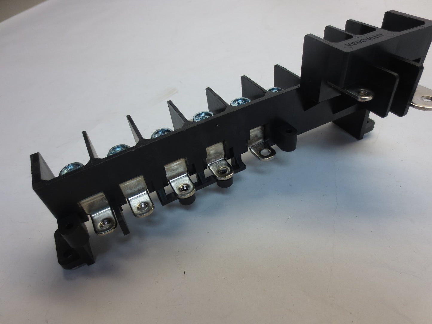 YASKAWA OTW-008A TERM. STRIP - REP. PART FOR VFD DRIVES? NEW SURPLUS TBET21005-A2