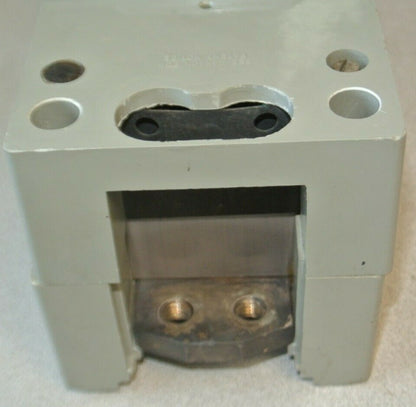 I-T-E / GOULD KS-21124 L5 CIRCUIT BREAKER / 225A / 2 POLE / NO LUGS5