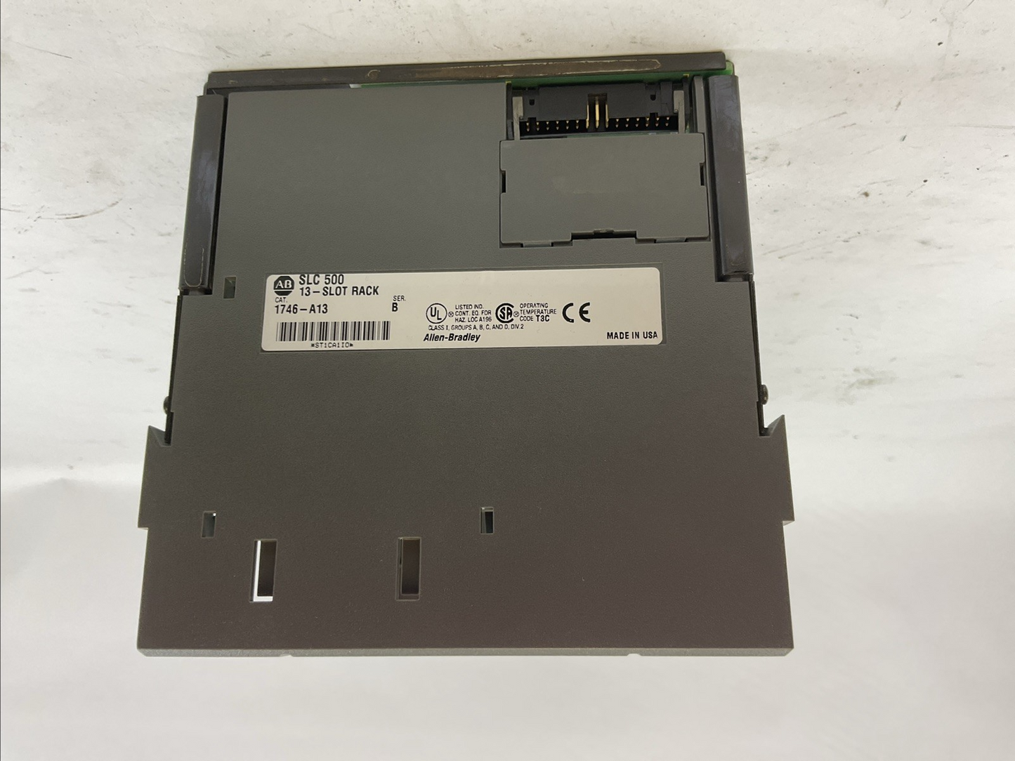 ALLEN BRADLEY 1746-A13 SER B SLC 500 13-SLOT RACK2