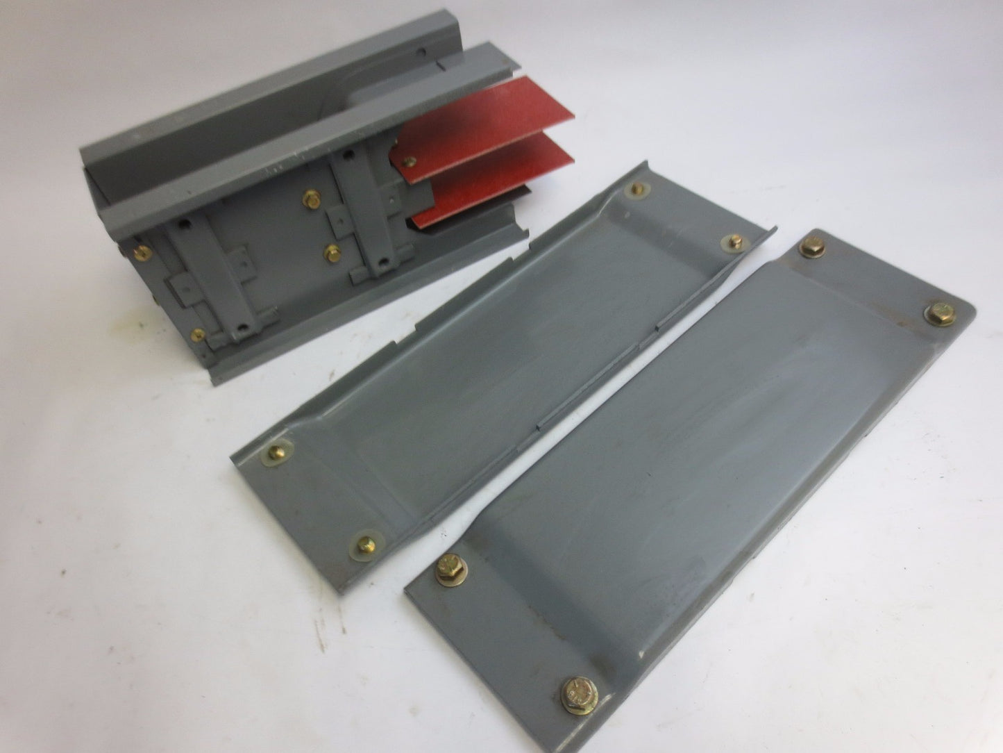 WESTINGHOUSE 2531D01G01 BUS DUCT POW-R-WAY END CLOSER - NEW SURPLUS1