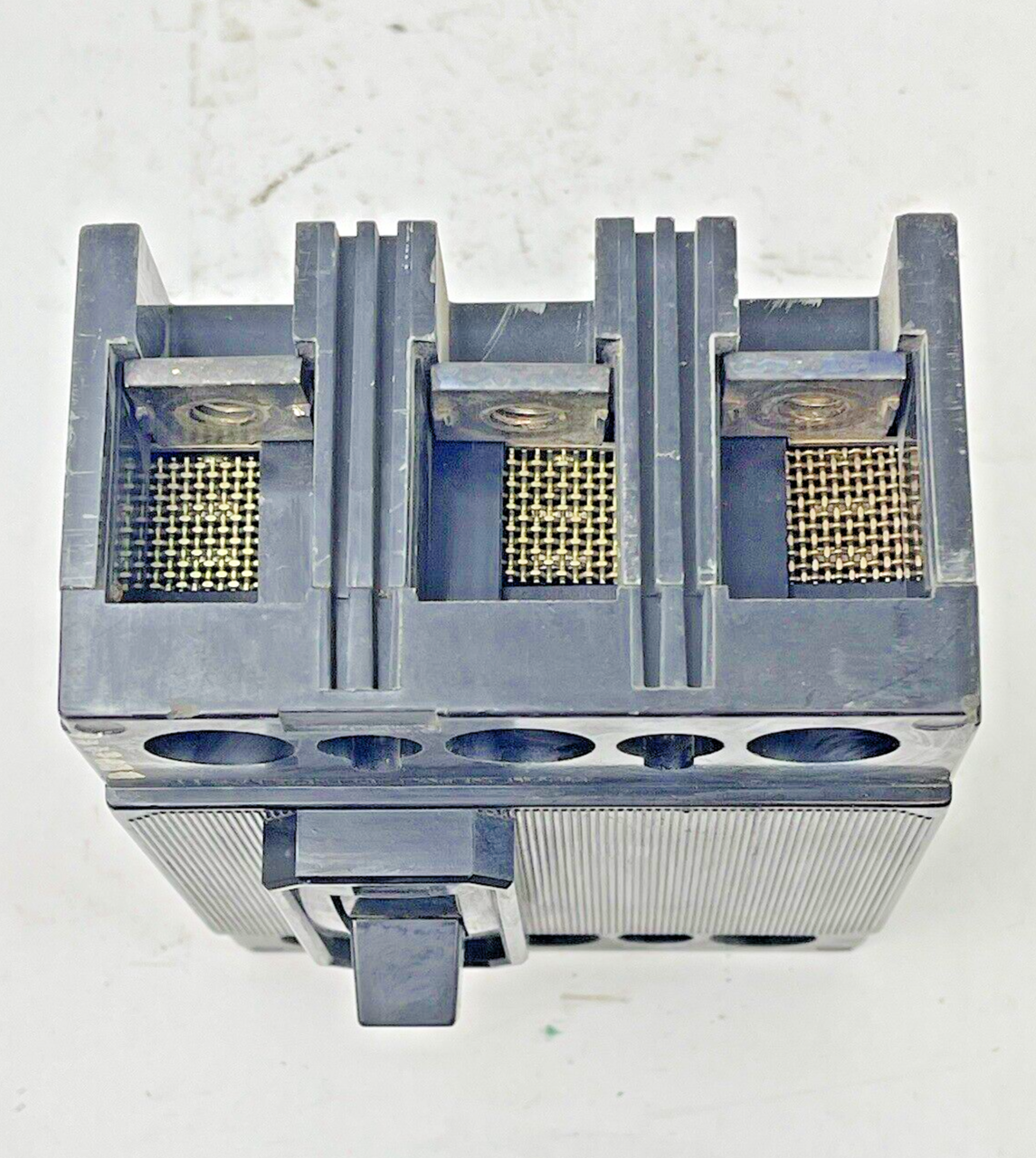 SIEMENS - ITE - QJ3-B150 - CIRCUIT BREAKER - 150A, 240 VAC, 3 POLE6