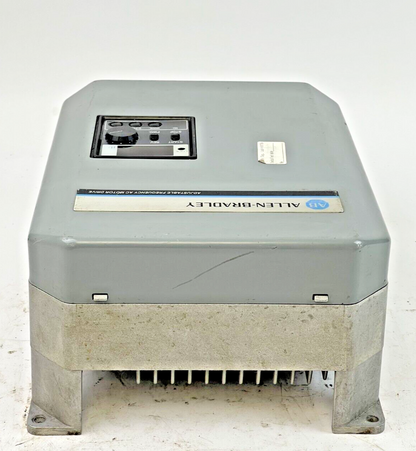 ALLEN BRADLEY - 1333-YAB SER. C ADJUSTABLE FREQ. AC DRIVE 3.6kVA 460V 3PH 4.5A8