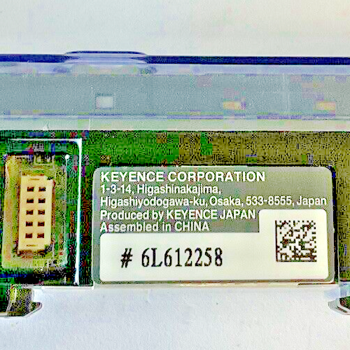 KEYENCE FS-V11P FIBER OPTIC SENSOR 24VDC 4