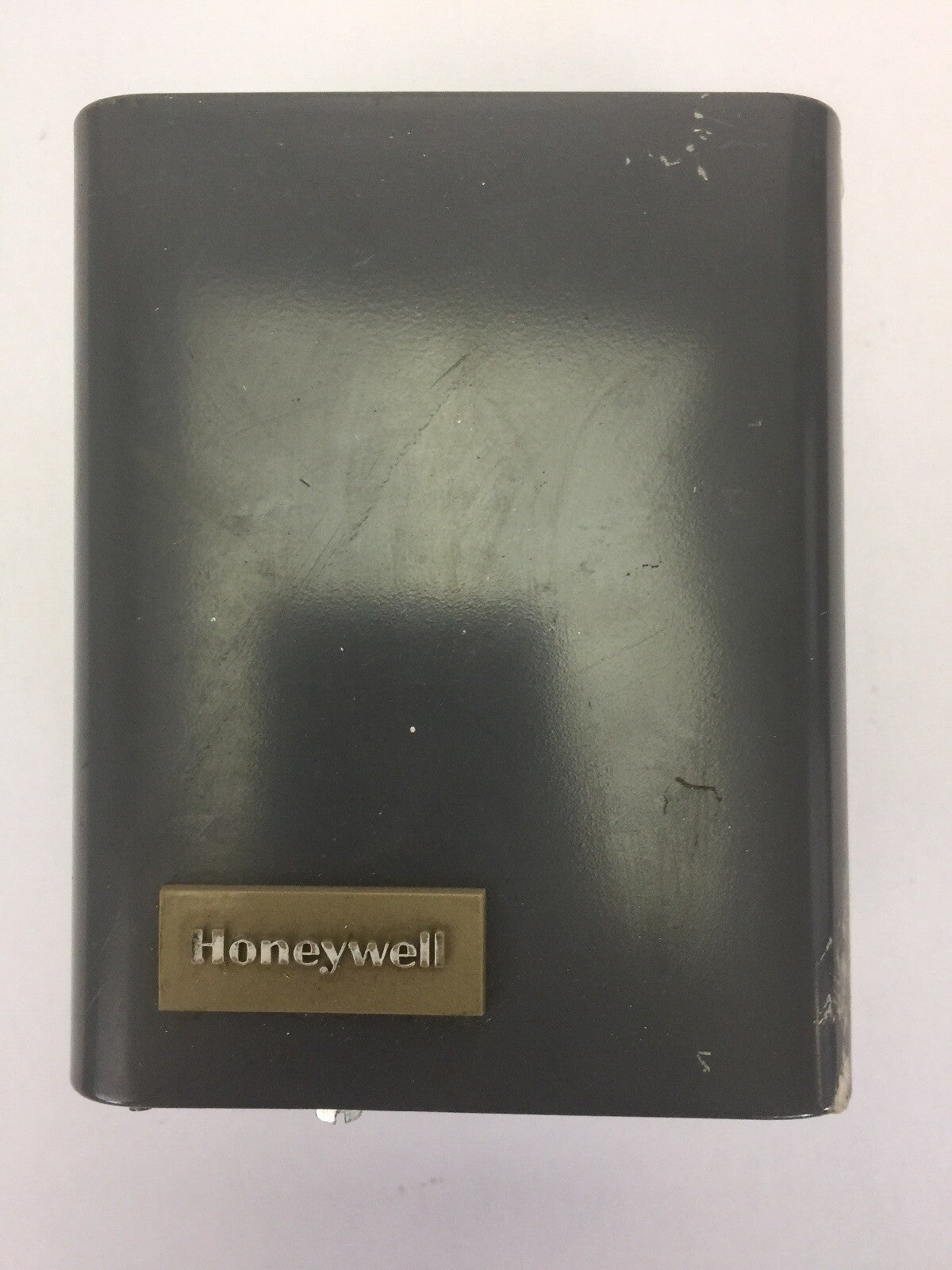 HONEYWELL R182C 1051 SWITCHING RELAY 120V 50-60CY TYPE R182B & C 44.4AMP0