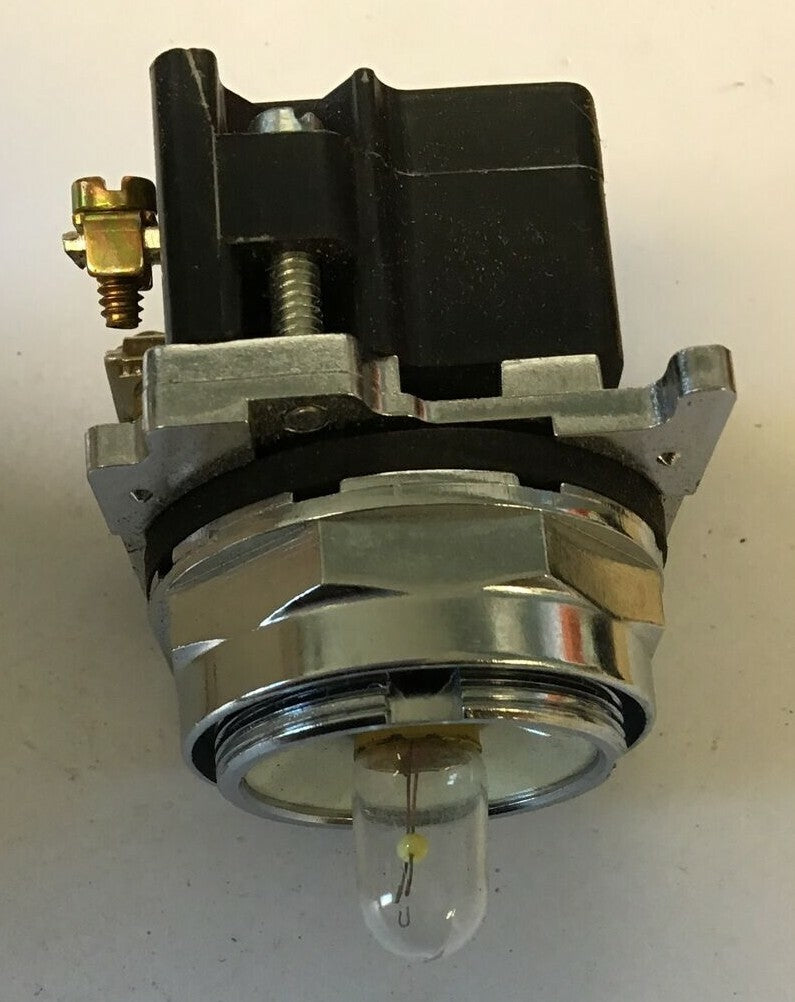 CUTLER HAMMER/ EATON 10250T181N PILOT LIGHT 120V 50/60HZ5
