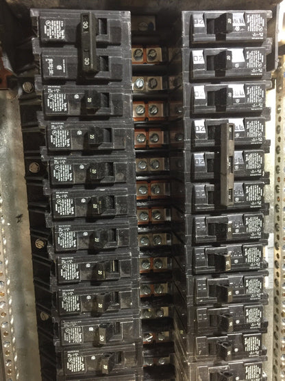 SIEMENS S1C42QJ150ATS CIRCUIT BREAKER PANELBOARD 280Y/120V QJ23B150 MAIN BREAKER8