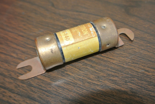 BUSS ACK-140 BOLT-ON / DUAL-ELEMENT FUSE / 140A / 72VDC0