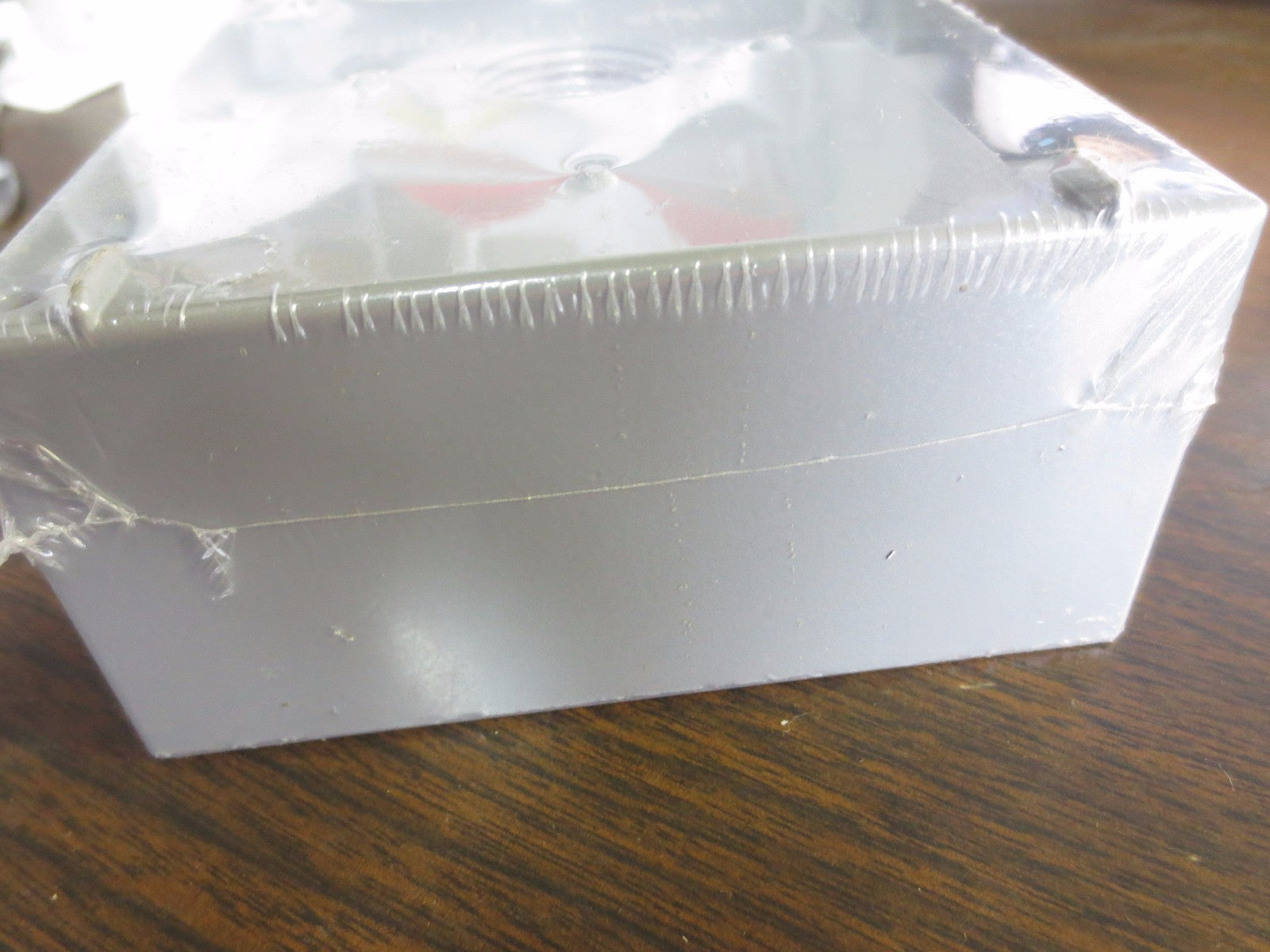 MULBERRY 30248 OUTLET BOX FIVE 3/4" I.P.S. HOLES - 30.5 CUBIC INCH CAP'Y LOT / 63