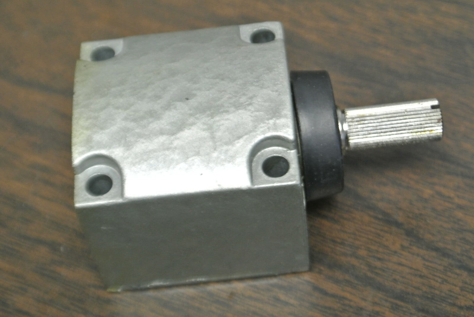 GOULD / R.B. DENISON JK012 LOXSWITCH HEAD for MODEL C LIMIT SWITCH / NEW SURPLUS5