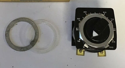 SQUARE D 9001 K2114 POTENTIOMETER OPERATOR SER.F 2