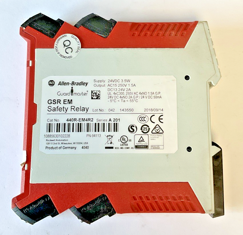 ALLEN BRADLEY 440R-EM4R2 SAFETY RELAY SER.A 201 24VDC GSR EM0