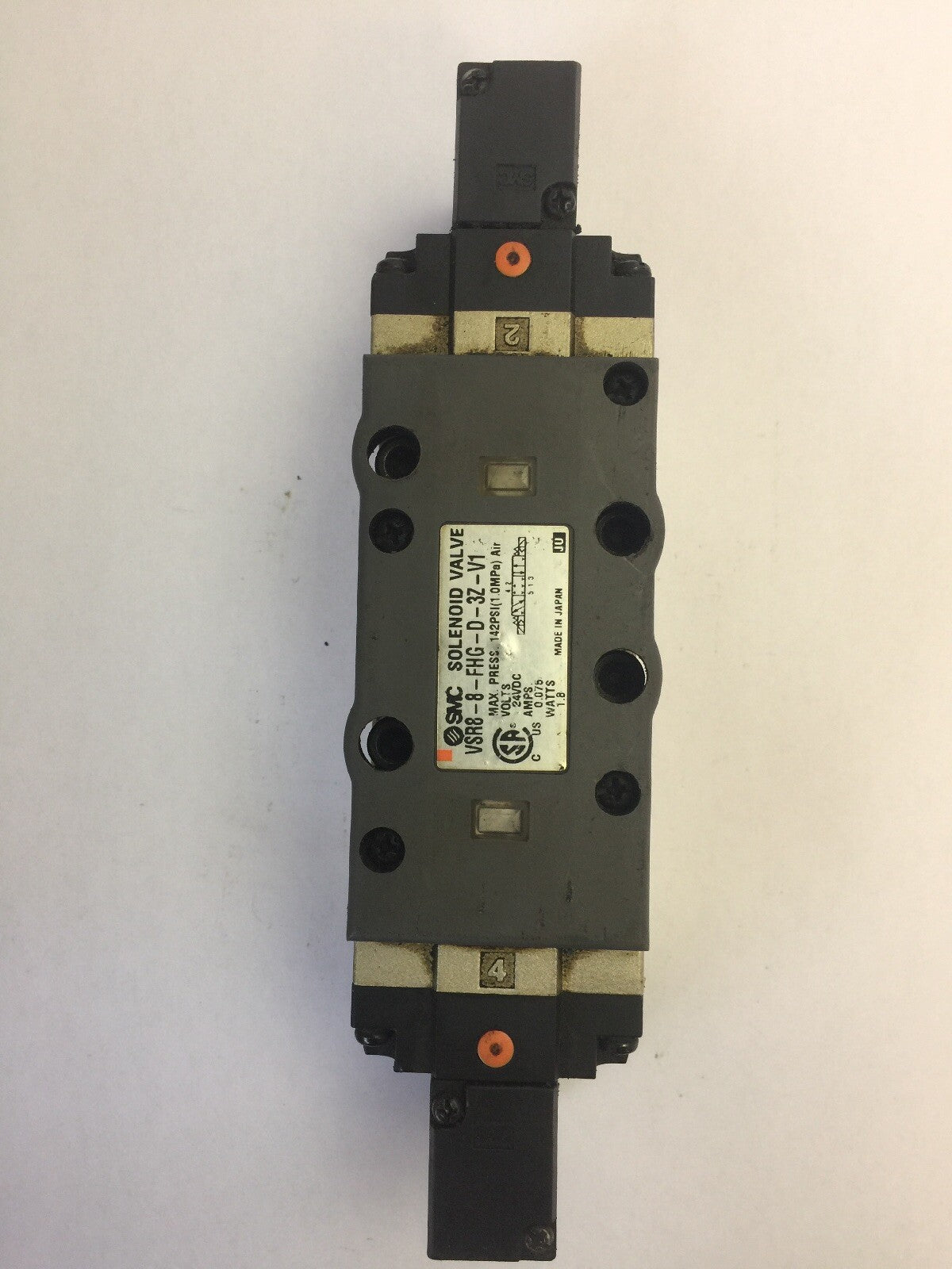 SMC VSR8-8-FHG-D-3Z-V1 SOLENOID VALVE 24 VDC 0.075 AMPS 1.8 WATTS0