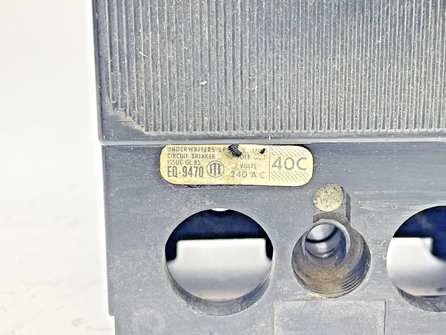 ITE/ SIEMENS - EQ-9470 - CIRCUIT BREAKER - 3 POLE, 240 VAC, 125 A2