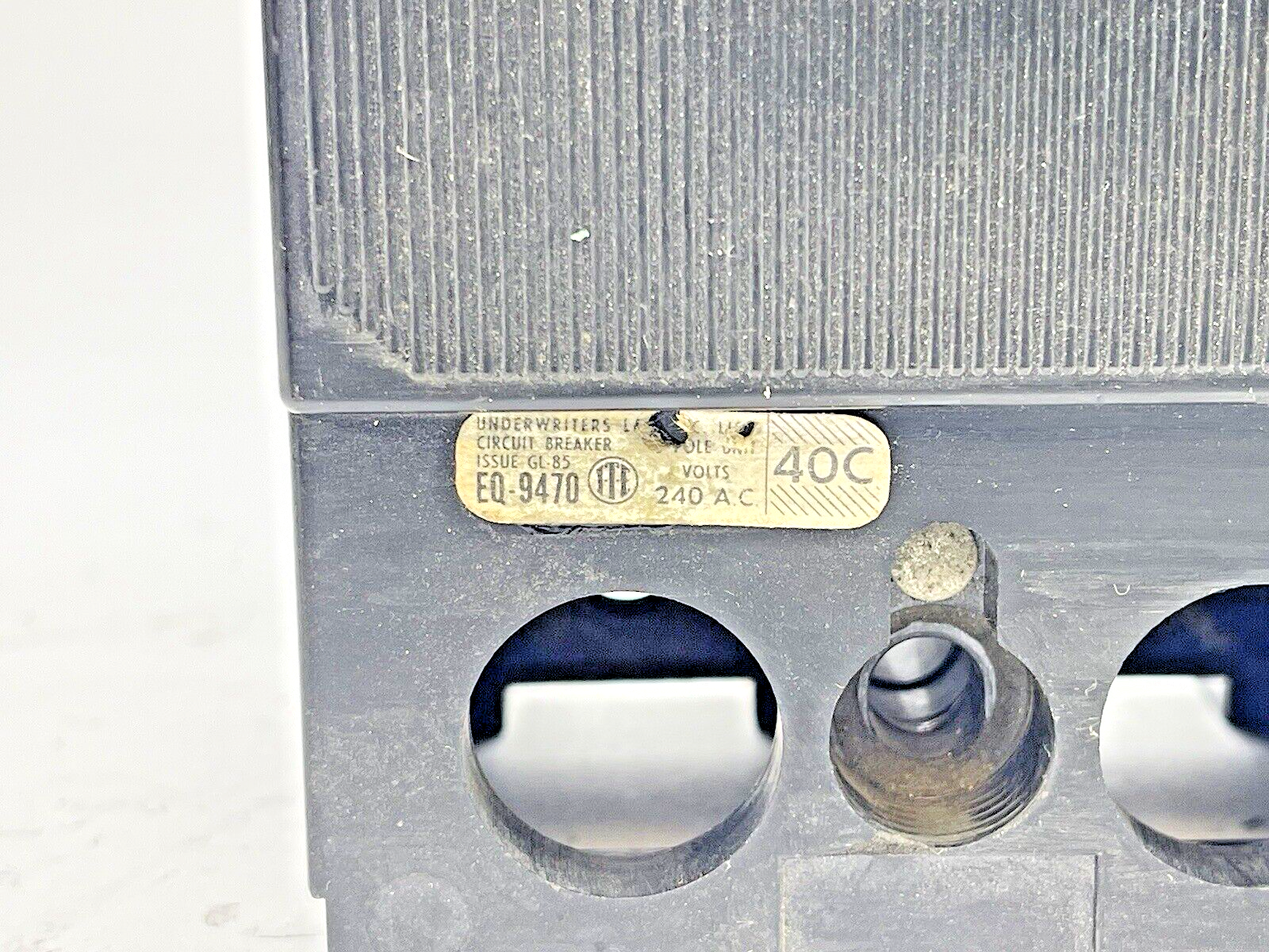 ITE/ SIEMENS - EQ-9470 - CIRCUIT BREAKER - 3 POLE, 240 VAC, 125 A2