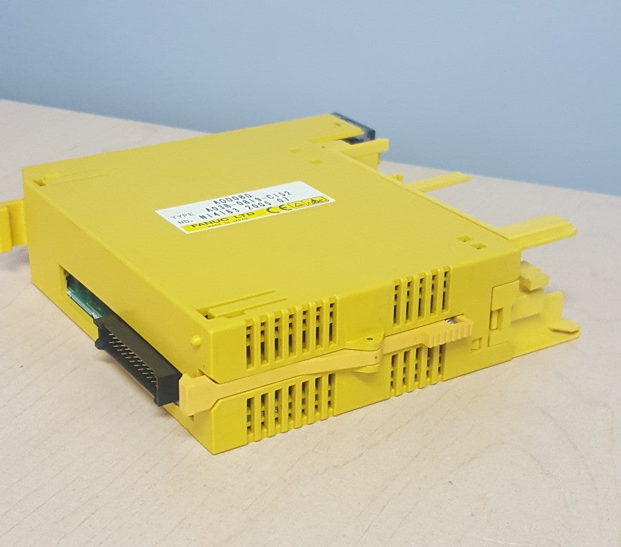 FANUC A03B-0819-C152 / A0D08D RELAY OUTPUT MODULE 2