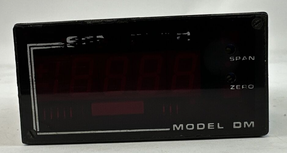 SENSOTEC 060-3157-01 SIGNAL CONDITIONER OUTPUT 0-VDC MODEL DM0