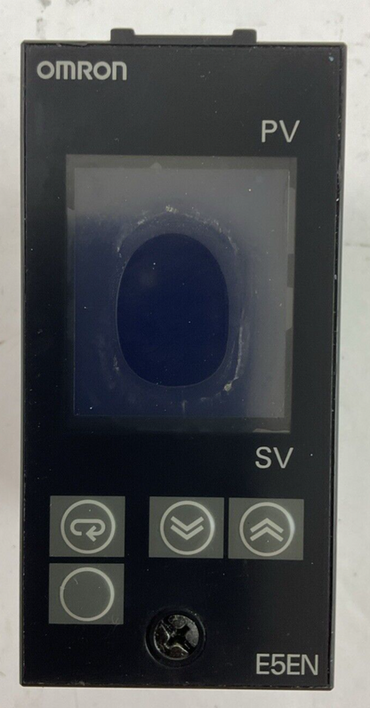 OMRON E5EN-R3MT-500 TEMPERATURE CONTROLLER 100-240VAC 50/60HZ 10VA0