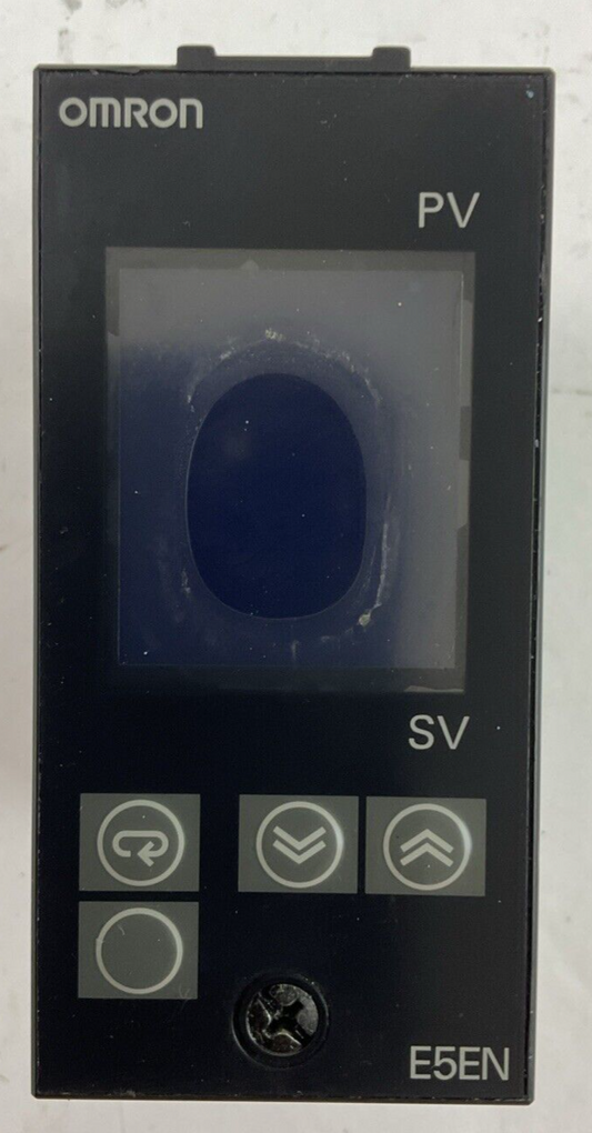 OMRON E5EN-R3MT-500 TEMPERATURE CONTROLLER 100-240VAC 50/60HZ 10VA0