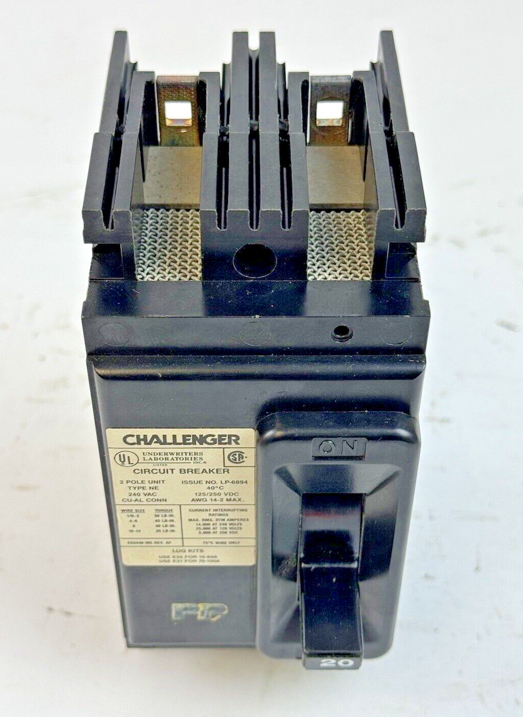 CHALLENGER / FPE - NE224020 - MOLDED CIRCUIT BREAKER - 2 POLE, 240 VAC, 20 A-NEW4