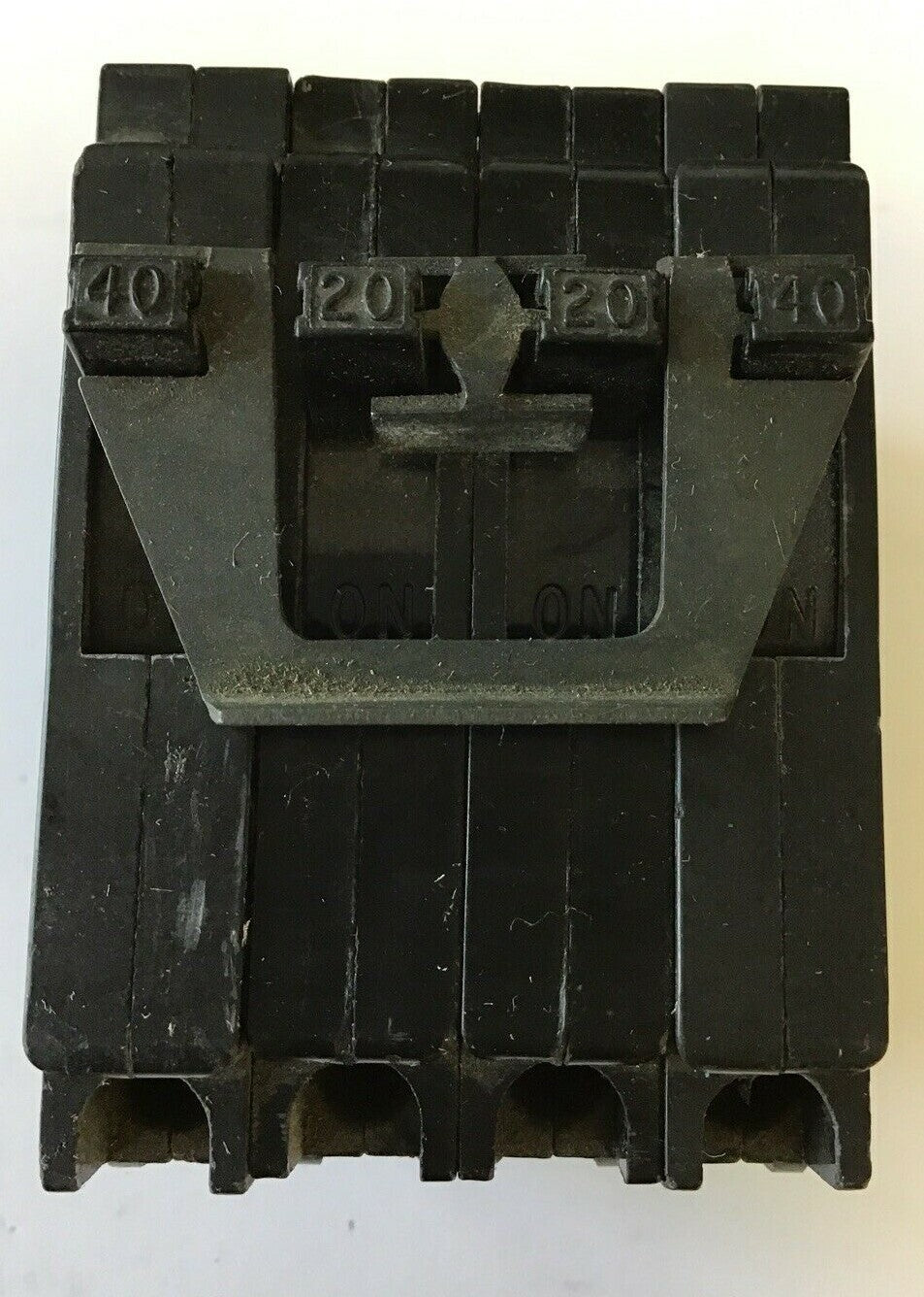 ITE Q24020 CIRCUIT BREAKER 120/240VAC 2POLE 0