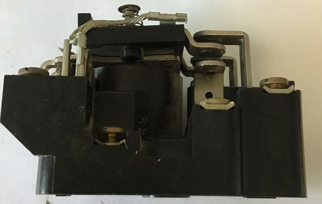 STRUTHERS-DUNN 425XBX RELAY- COIL 120V 50/60HZ 1HP 30A 120/240V 1PH4