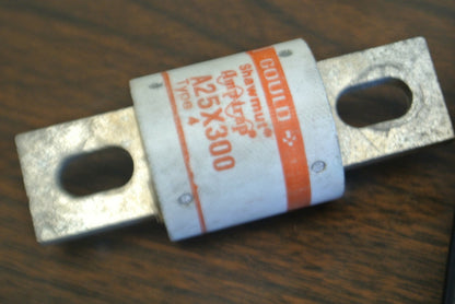 FERRAZ-SHAWMUT A25X300 AMP-TRAP® SEMICONDUCTOR FUSE / 300A / 250V0