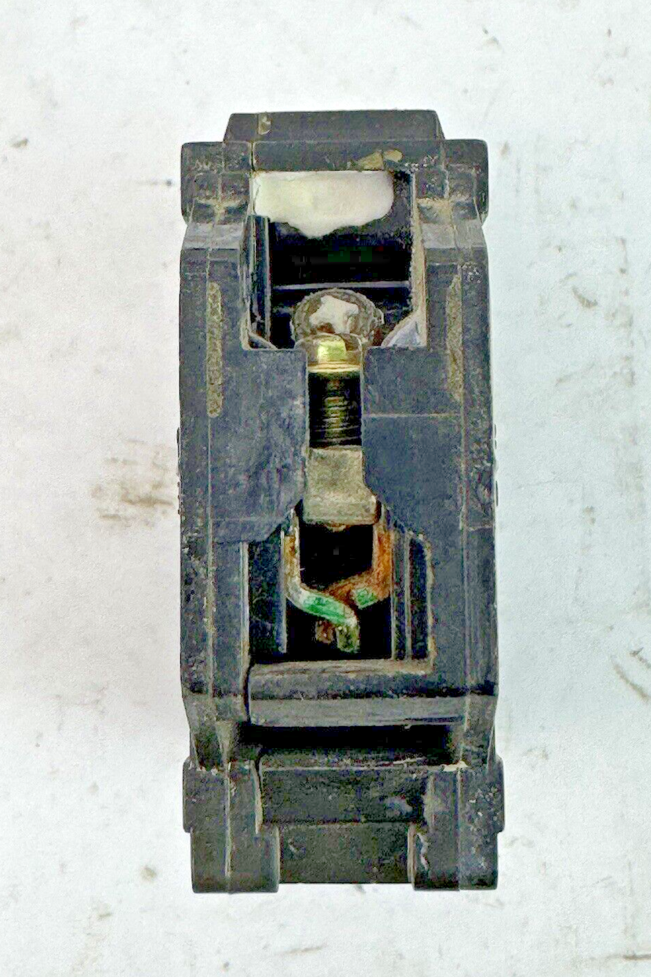 GE *LOT OF 3* - THQL1120 - CIRCUIT BREAKERS - 1 POLE, 20 A, 240 VAC, TYPE THQL5