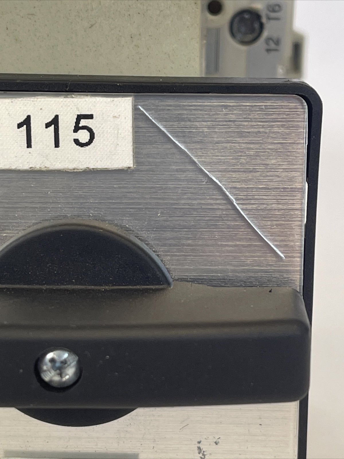 ALLEN BRADLEY 194-A25-3753 DISCONNECT SWITCH 25A 600VAC SER B 10HP3