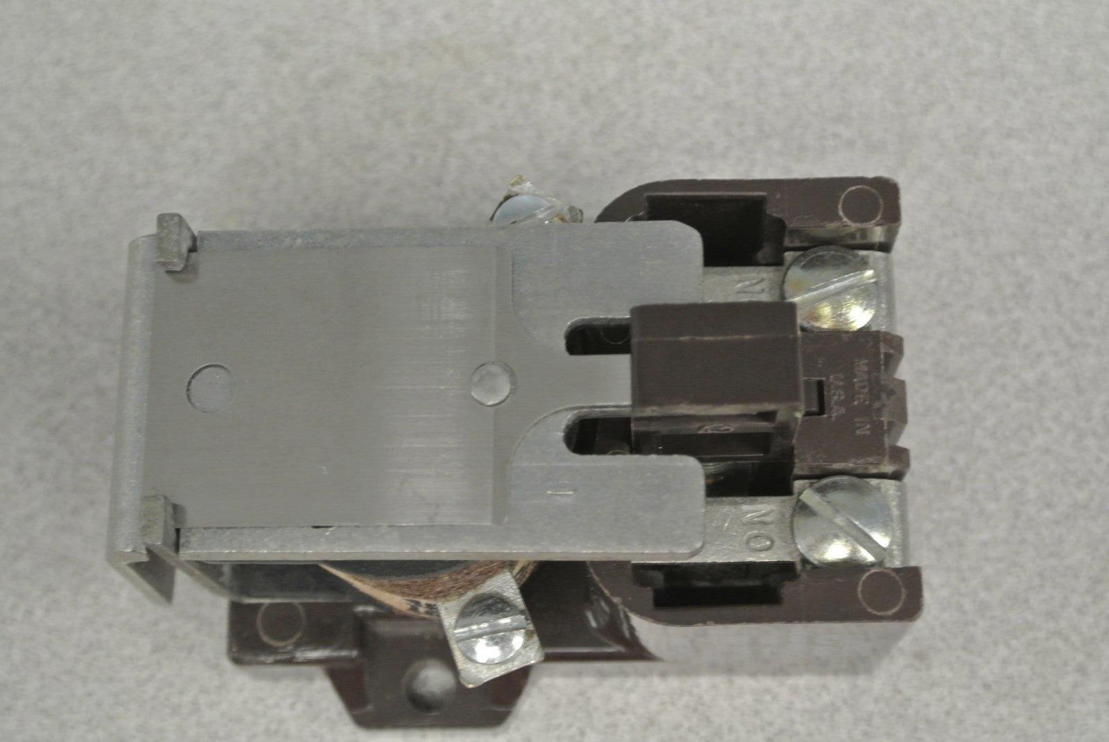 CUTLER-HAMMER 9575H2521-110 TYPE AA RELAY 48VDC 1 N.O. / 9675H2521A NEW SURPLUS3