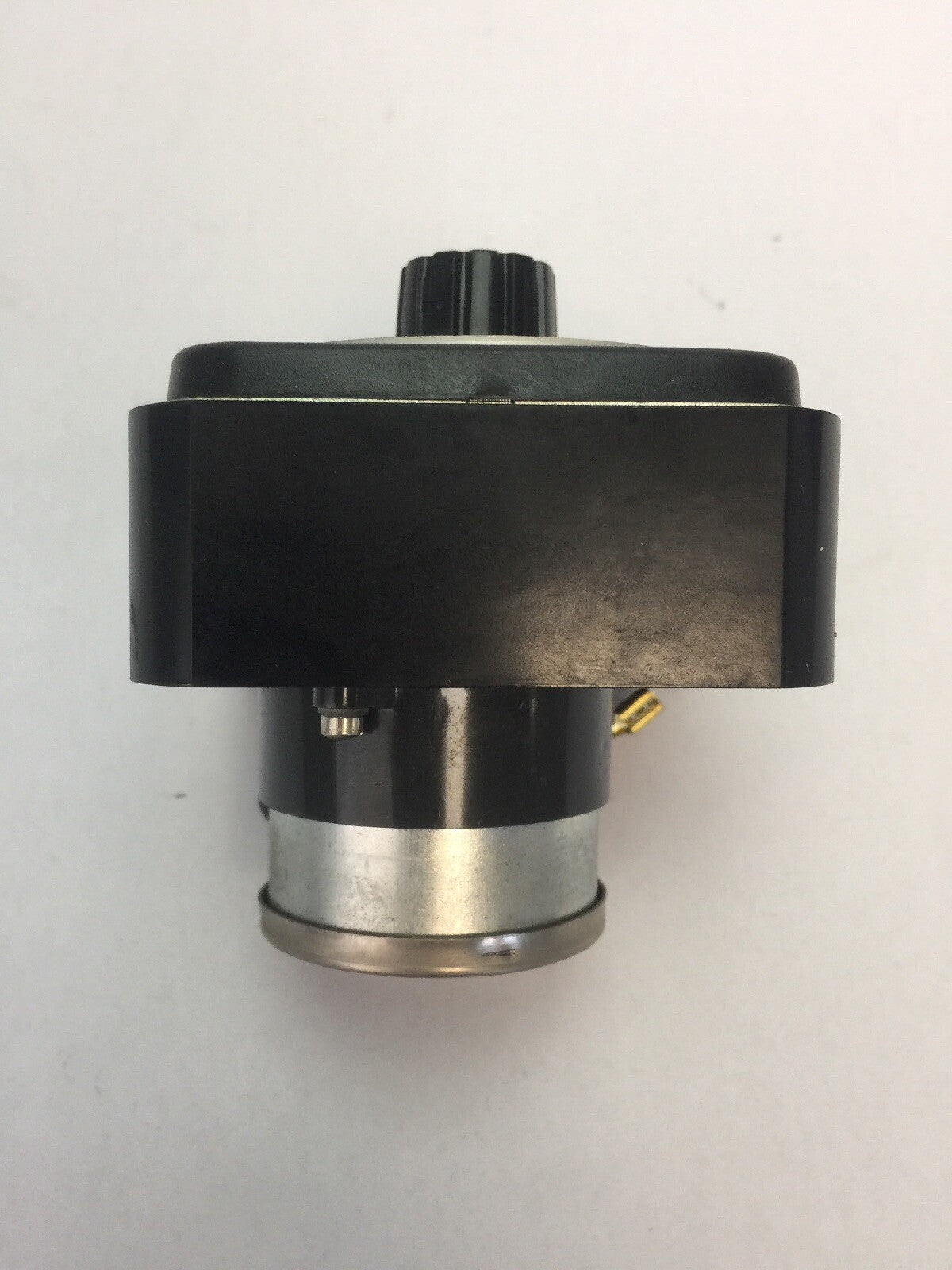 CRAMER 560AN100-A0008A CYCLING TIMER RATING 115/60 TIME RANGE 60 MIN 25 AMPS 4