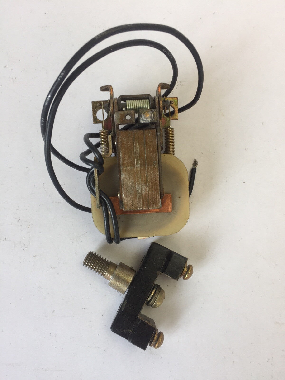 ITE S01JL0R0 110-125VAC 25-60HZ0