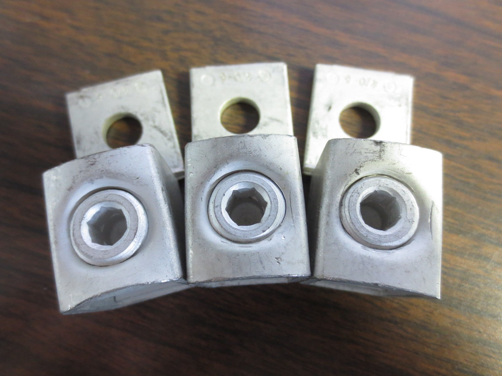 BURNDY KPA-28 LUGS, ALLEN HEAD SCREWS, 4/0-6 - NEW SURPLUS, LOT of 32