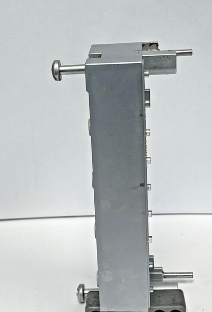 SIEMENS -6ES7 194-4CB00-0AA0 -SIMATIC DP CONNECTION MODULE FOR ET 200 PRO, 8xM122