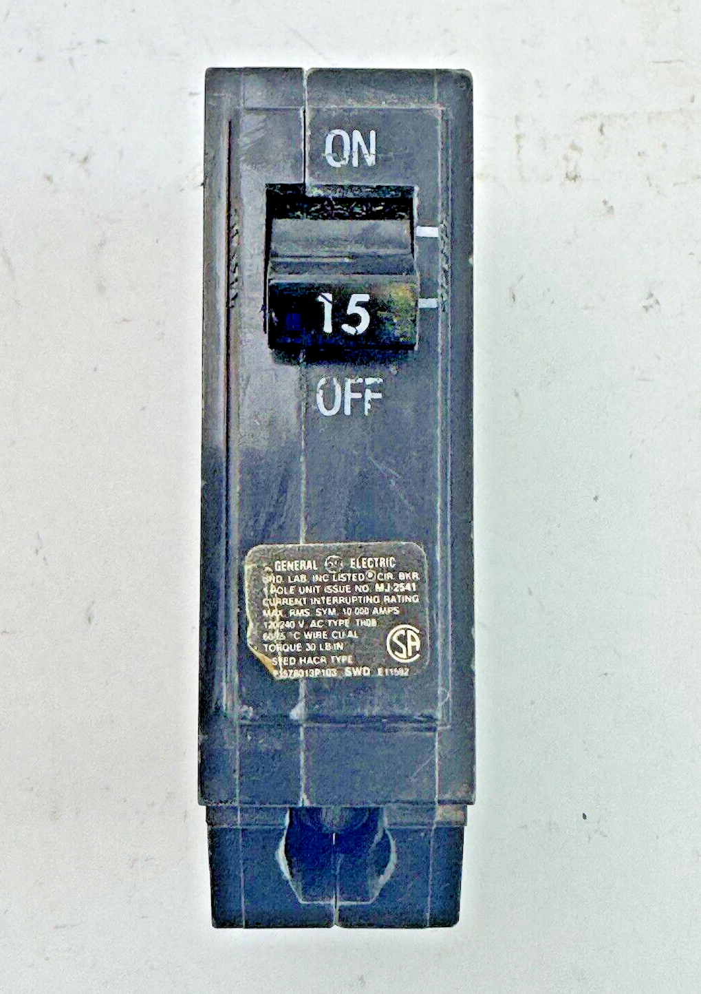 GE **LOT OF 5** - THQB115 - CIRCUIT BREAKERS - 1 POLE, 15 A, 240 VAC, TYPE THQB4