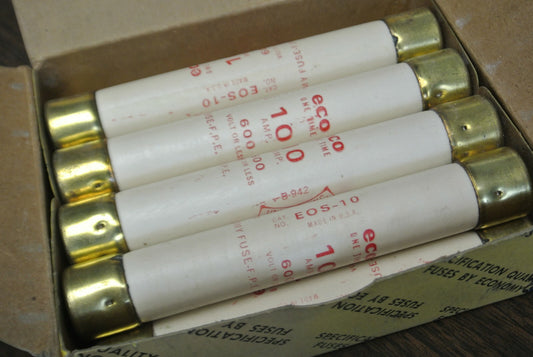 LOT of 9 / ECO / ECONOMY EOS10 ONE-TIME FUSE / 10A / 600V NEW SURPLUS0