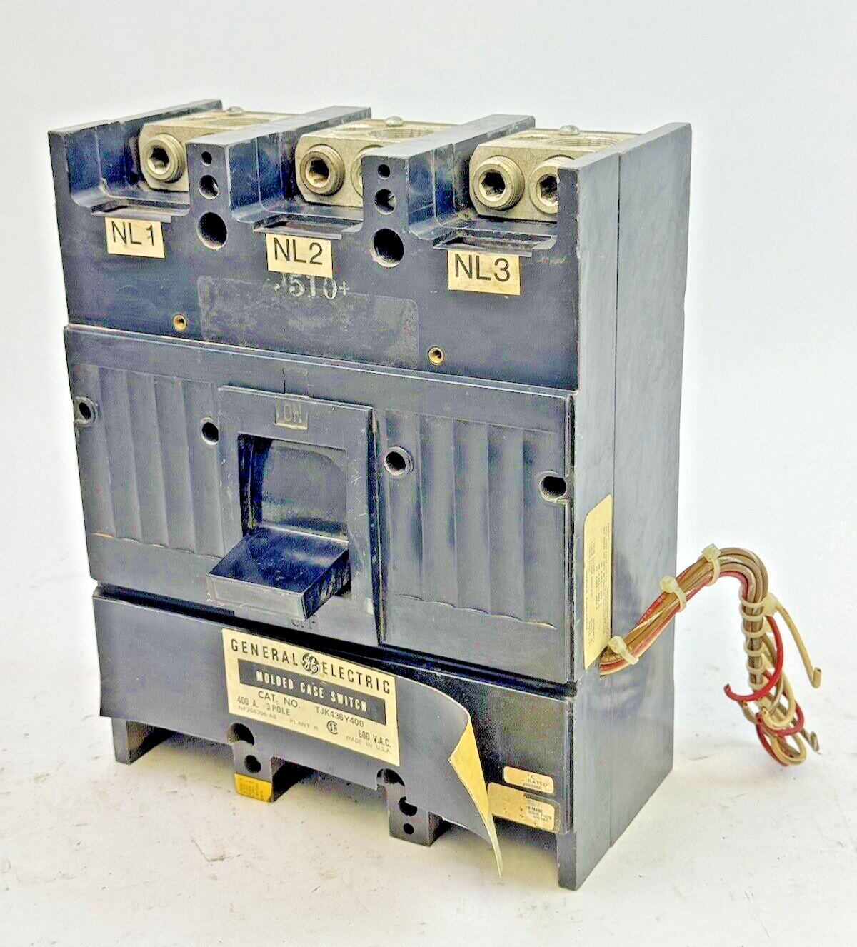 GE - TJJ436400 - MOLDED CASE SWITCH W/ AUXILIARY SWITCH - 3 POLE/600VAC/400A0