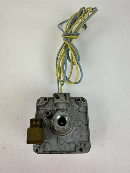 HONEYWELL C6097B GAS PRESSURE VALVE Pmax = 5.0PSI6