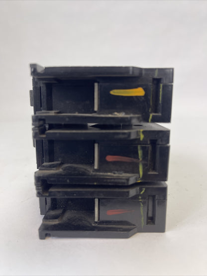 CUTLER HAMMER / WESTINGHOUSE QC3015H QUICKLAG C CIRCUIT BREAKER 15AMP 3P 240VAC3