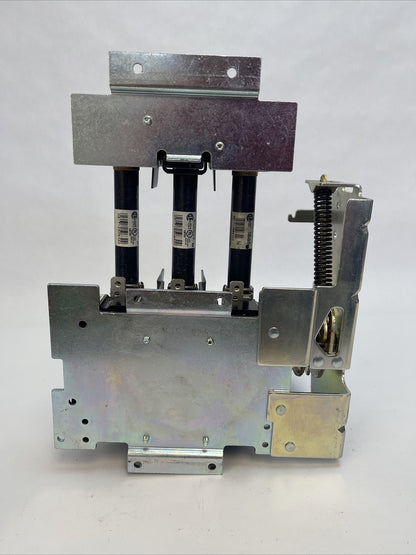 ALLEN BRADLEY 1494V-DS30 FUSIBLE DISCONNECT SWITCH SER D 30A 600VAC 20HP 250VDC8