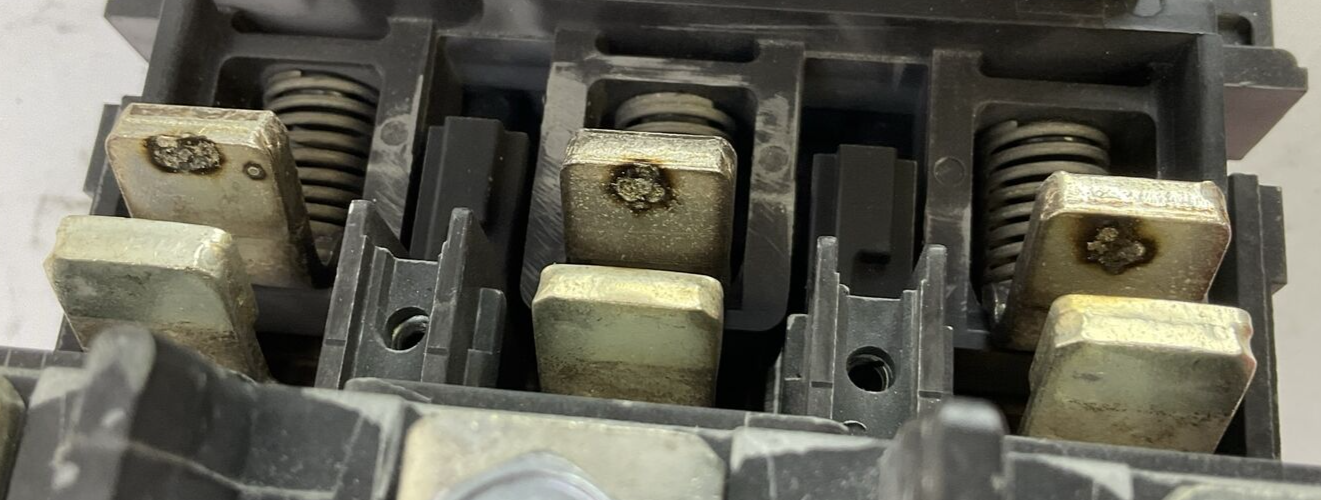 500F-DOD930 SIZE 3 SER C STARTER 600VAC 90AMP 50HP COIL 115-120V W/ W70 HEATERS8