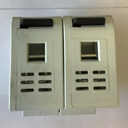 FERRAZ SHAWMUT US3J2I 2 POLE FUSE HOLDER *LOTOF2*7