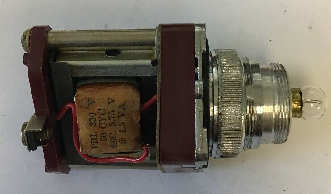 REES R 450 PUSH TO TEST PILOT LIGHT/ PANEL INDICATOR 230V 60CYC 1.5VA4