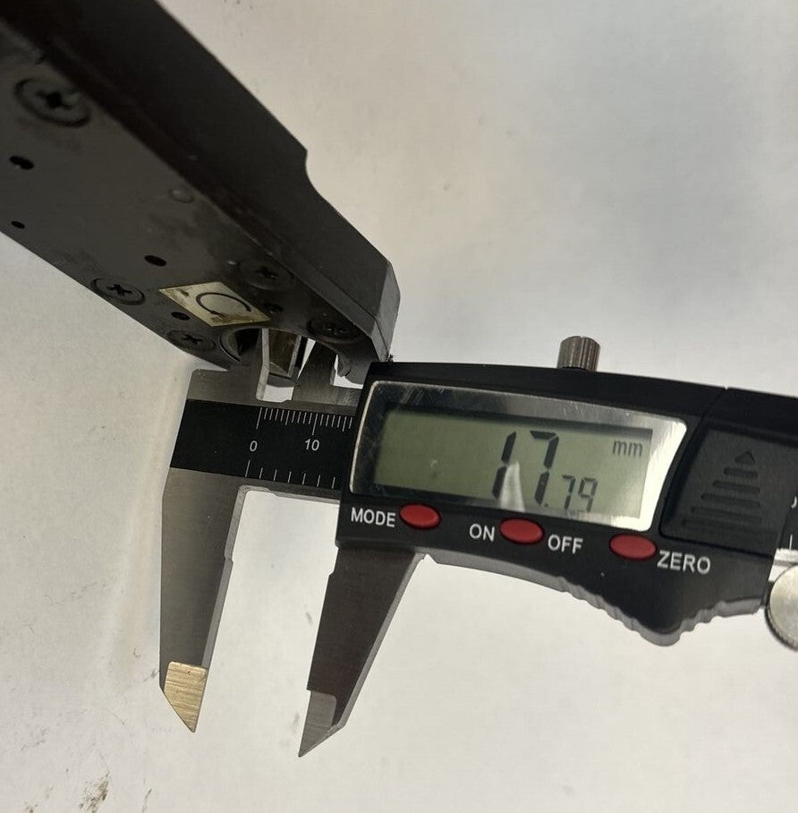 URYU UOW-11-14 NUTRUNNER 17.79mm2