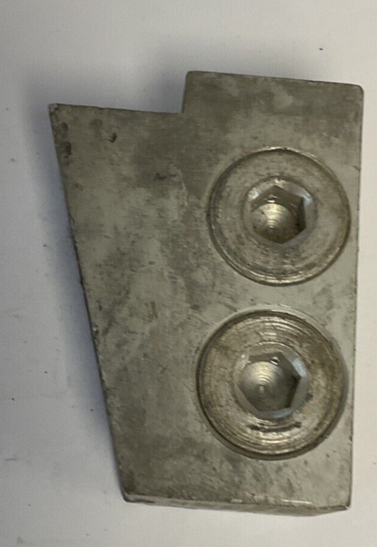 ILSCO D1267 LUG  #600MCM5