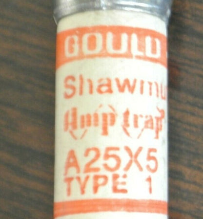 BOX of 10 / GOULD-SHAWMUT A25X5 AMP-TRAP® FUSE / 5A / 250V / NEW SURPLUS1