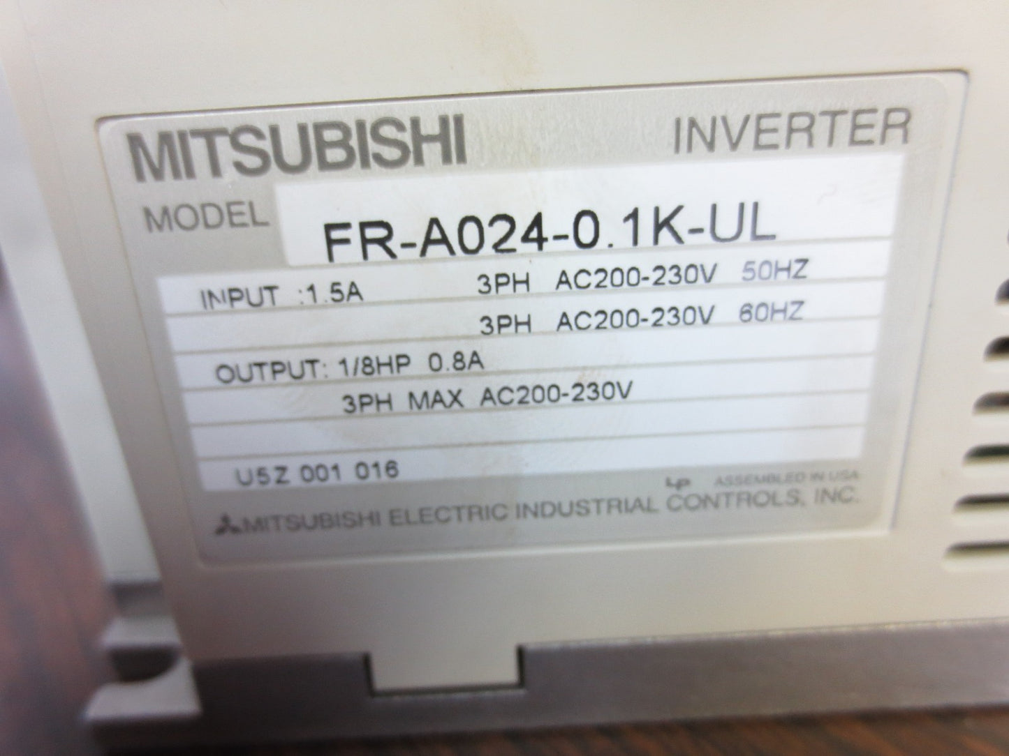 MITSUBISHI FR-A024-0.1K-UL GENERAL PURPOSE INVERTER - 1