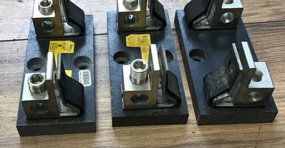 BUSS J60200-1CR FUSE HOLDER 600V-200A ***LOTOF3***4