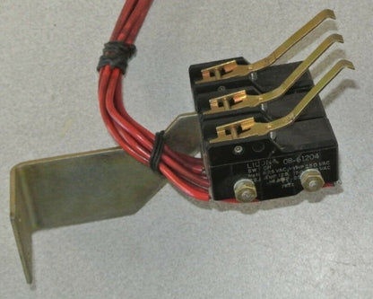 LICON 08-61204 SWITCH / 1/3HP @ 125VAC / 1/4HP @ 250VAC0