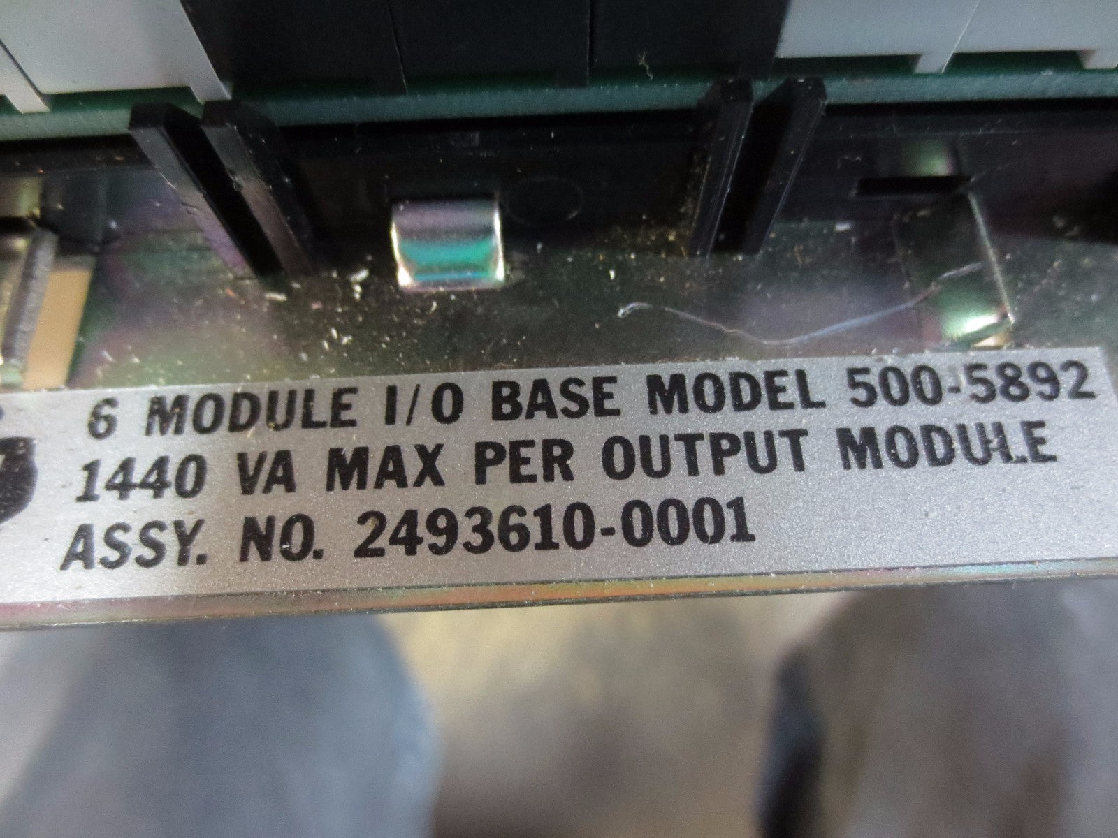TEXAS INSTRUMENTS / SIEMENS 500-5892 - 6 MODULE I/O BASE1